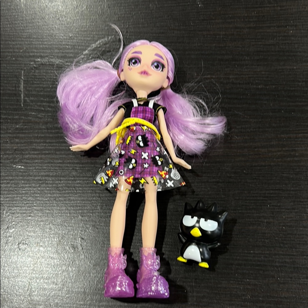 Badtz-Maru figure